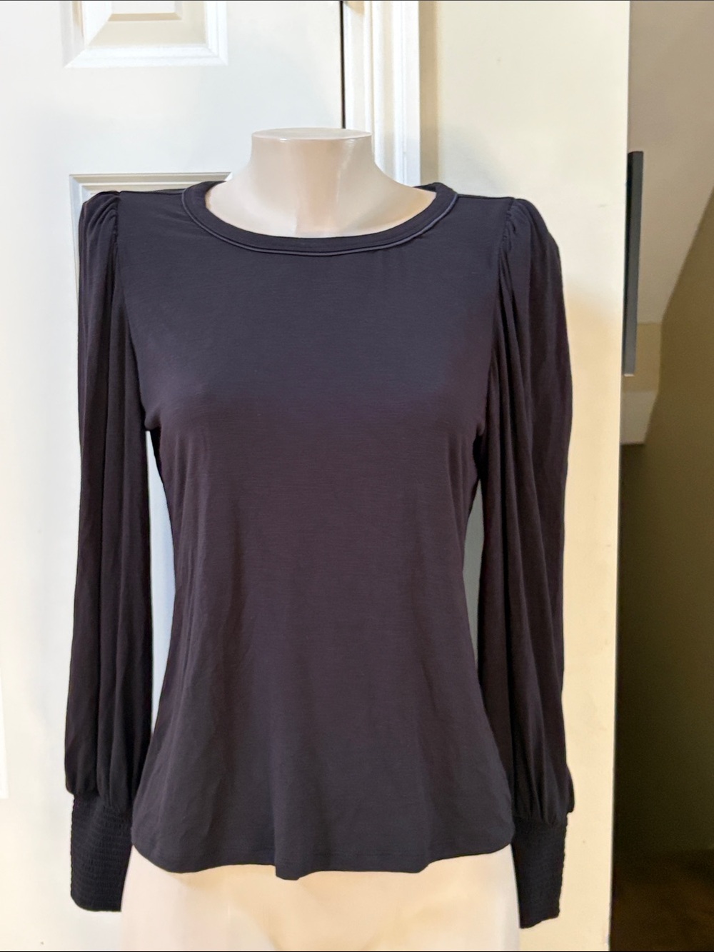 White House Black Market Black Long-Sleeve Puff Shoulder Tee, small